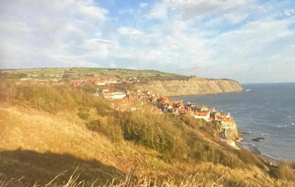 The Wayfarer, Robin Hoods Bay-1